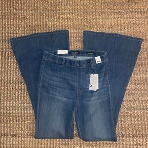 Judy Blue Pull On Elastic Waistband Ultra Flare Jeans 13/31 NWT